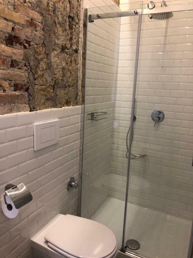 Vivi House Apartment Наполи Екстериор снимка